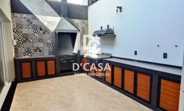 SE VENDE CASA EN ARBOLEDAS