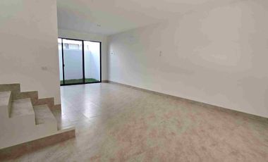 RENTA CASA ZONA SUR CERCA DE PUERTO INTERIOR