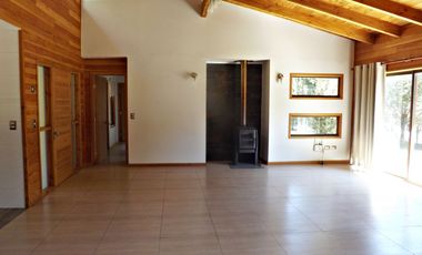 En Arriendo modena casa a minutos de Villarrica