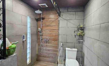 Jual Tanah 2 are free rumah joglo kayu tua Moh.Yamin Renon Denpasar