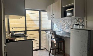 Departamento amueblado para una persona $5000 incluye todos los servicios