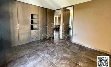 ESPECTACULAR CASA EN RENTA, LA CAMPIÑA. León,Gto; 3 REC. CON BAÑO, 5 AUTOS, VIGILANCIA.