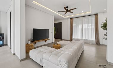 Villa Eksklusif Modern Minimalis Dijual, di Muding, Kerobokan Area