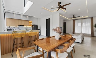 Villa Eksklusif Modern Minimalis Dijual, di Muding, Kerobokan Area