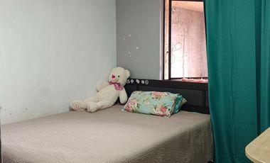Se VENDE al CONTADO Casa tres pisos en Arica