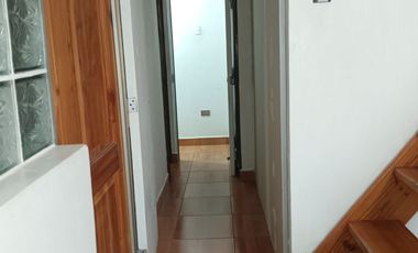 Se VENDE al CONTADO Casa tres pisos en Arica