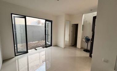 DISEWAKAN RUMAH  AMESTA LIVING, SURABAYA TIMUR