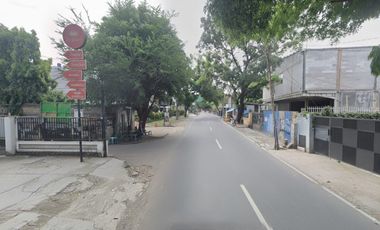 Sewa Ruko 3 Lantai di Jalan Utama Bangka Kemang