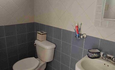 VENDO HERMOSA CASA EN FRACCIONAMIENTO EL ROBLE EN AV HIDALGO CUAUTITLAN IZCALLI.