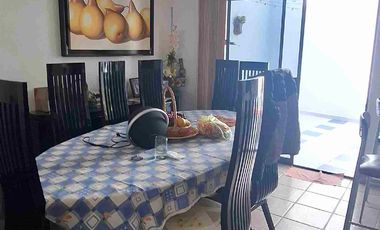 VENDO HERMOSA CASA EN FRACCIONAMIENTO EL ROBLE EN AV HIDALGO CUAUTITLAN IZCALLI.