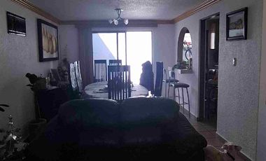 VENDO HERMOSA CASA EN FRACCIONAMIENTO EL ROBLE EN AV HIDALGO CUAUTITLAN IZCALLI.
