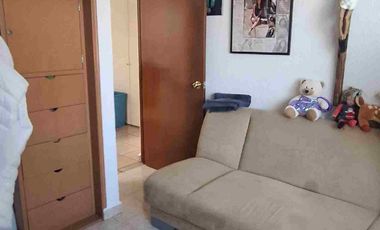 VENDO HERMOSA CASA EN FRACCIONAMIENTO EL ROBLE EN AV HIDALGO CUAUTITLAN IZCALLI.