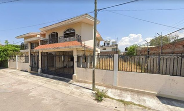 VENTA DE CASA EN SAHUAYO MICHOACAN