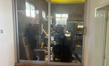 Espaciosa casa en venta con gimnasio y jacuzzi en Los Pirules!!