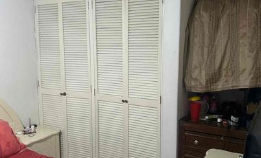 Espaciosa casa en venta con gimnasio y jacuzzi en Los Pirules!!