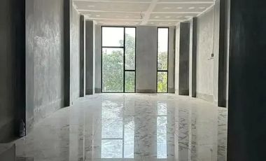 Ruko Brand New Fresh di Jalan Raya I Gusti Ngurah Rai Kranji