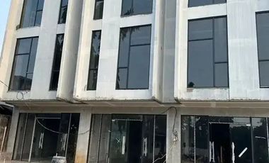 Ruko Brand New Fresh di Jalan Raya I Gusti Ngurah Rai Kranji