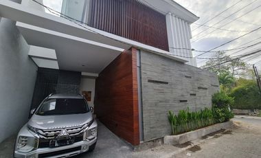 Villa Cantik 4 Kamar Tidur Disewakan, di Umalas, Kuta Utara Area