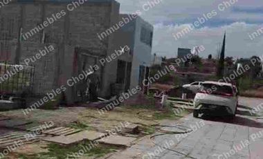 Lotes urbanizados en venta, en conjunto cerrado con alto desarrollo habitacional.