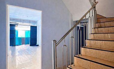 ANA DISEWAKAN RUMAH MURAH UK 4X15M DI JELAMBAR