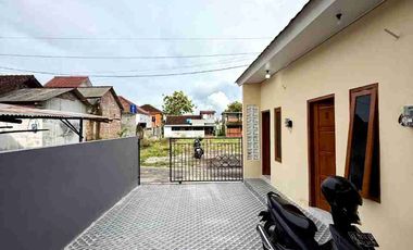 jual Kost 6 kamar dekat UAD, ATEKA jl Imogiri barat