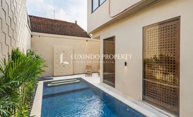 MODERN FREEHOLD VILLA WITH SAUNA IN PRIME UMALAS