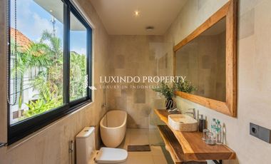 MODERN FREEHOLD VILLA WITH SAUNA IN PRIME UMALAS