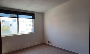 RENTA CASA BONITA Y EXCELENTE UBICACION MILENIO QUERETARO