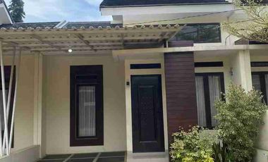 RUMAH DI BHAYANGKARA SUKABUMI