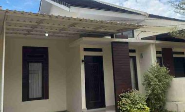 RUMAH DI BHAYANGKARA SUKABUMI