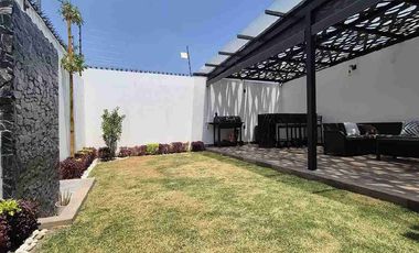 Hermosa Casa en venta en Cacalomacan $4,400,000 Es ejido solo acepto RECURSOS PROPIO