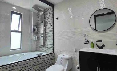 Hermosa Casa en venta en Cacalomacan $4,400,000 Es ejido solo acepto RECURSOS PROPIO