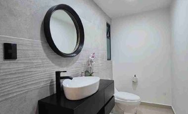 Hermosa Casa en venta en Cacalomacan $4,400,000 Es ejido solo acepto RECURSOS PROPIO