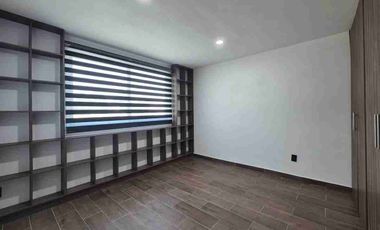 Hermosa Casa en venta en Cacalomacan $4,400,000 Es ejido solo acepto RECURSOS PROPIO