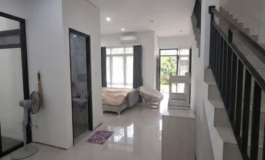 DISEWAKAN RUMAH BARU PAKUWON CITY Cluster Suvadiva Grand Island Modern, Desain Minimalis