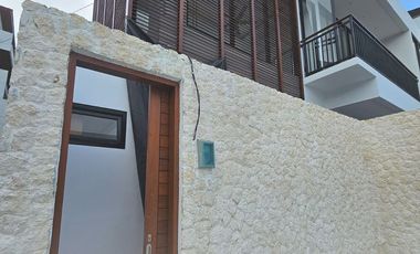 For Sale | Villa at Dharmawangsa, Kampial