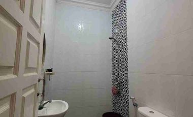 Dijual Rumah 2 Lantai. Graha Family. Surabaya Kota