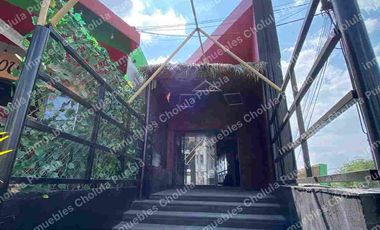 Local comercial ideal para restaurante, botanero, bar, antro, snackbar, sala de despecho, karaoke.