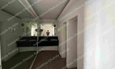 Local comercial ideal para restaurante, botanero, bar, antro, snackbar, sala de despecho, karaoke.