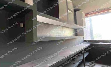 Local comercial ideal para restaurante, botanero, bar, antro, snackbar, sala de despecho, karaoke.