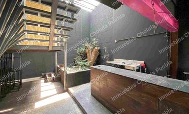 Local comercial ideal para restaurante, botanero, bar, antro, snackbar, sala de despecho, karaoke.