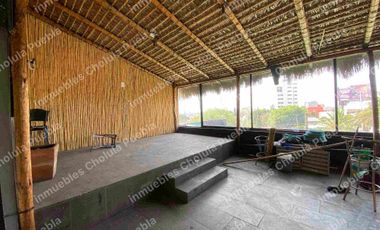 Local comercial ideal para restaurante, botanero, bar, antro, snackbar, sala de despecho, karaoke.