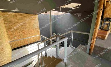 Local comercial ideal para restaurante, botanero, bar, antro, snackbar, sala de despecho, karaoke.
