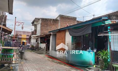 RUMAH KOST DIJUAL DI SOLO DEKAT PASAR KLITIHAN DAN KANTOR KELURAHAN MOJO