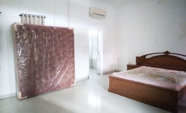 Rumah Kontemporer 2,5 Lantai Siap Huni di Pusat Kota Cianjur