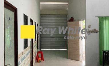 Rumah Cluster 6Kamar Siap huni dekat Taman Jayawijaya mojosongo Solo