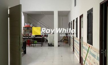 Rumah Cluster 6Kamar Siap huni dekat Taman Jayawijaya mojosongo Solo