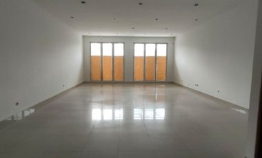 Ruko Baru Gandeng / Rendeng di Jalan Raya Moh.Toha