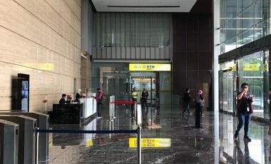 RENT METROPOLITAN TOWER OFFICE 376,2m2