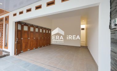 DIJUAL RUMAH BARU DI SUMBER BANJARSARI SURAKARTA